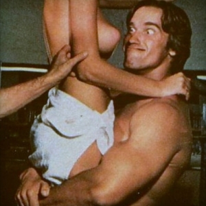 Arnold Schwarzenegger Nude - (22 Pics & 13 Videos)