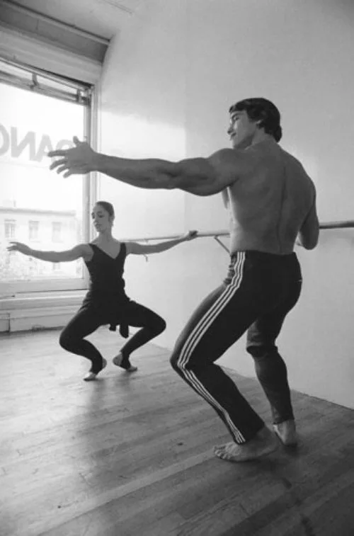 Arnold Schwarzenegger sexy ballet