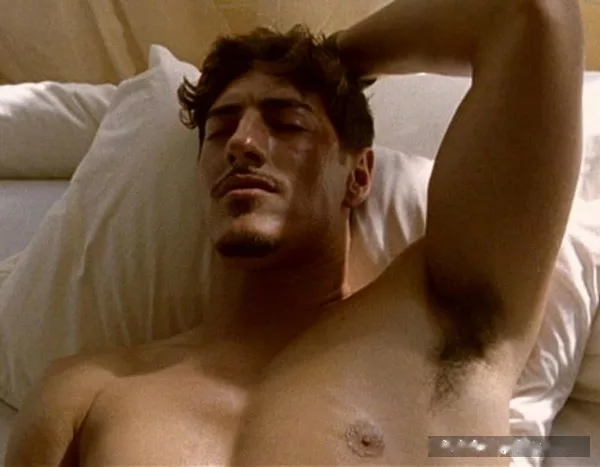 Eric Balfour sexy leaks