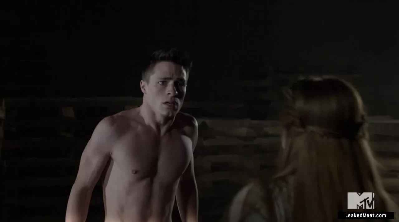 colton haynes nice muscles