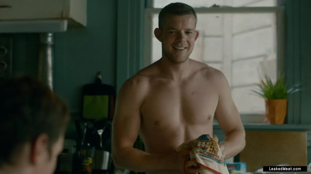 Russell Tovey sexy