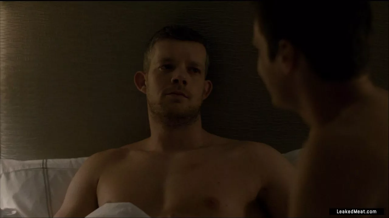 Russell Tovey sexy naked