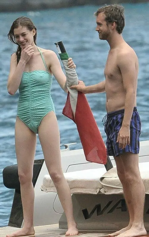 Adam Shulman sexy shirtless pic on boat