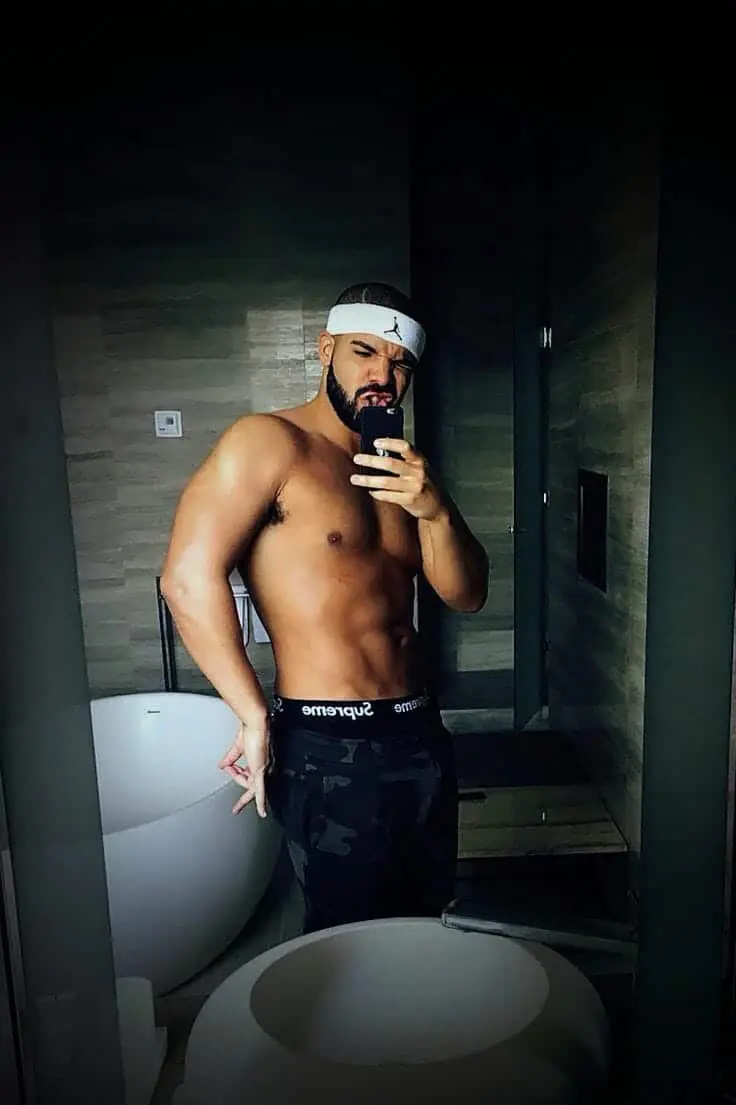 Drake selfie exposed