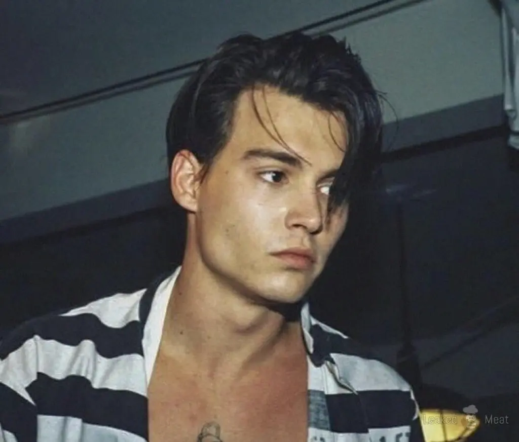 Johnny Depp nude photo Gallery