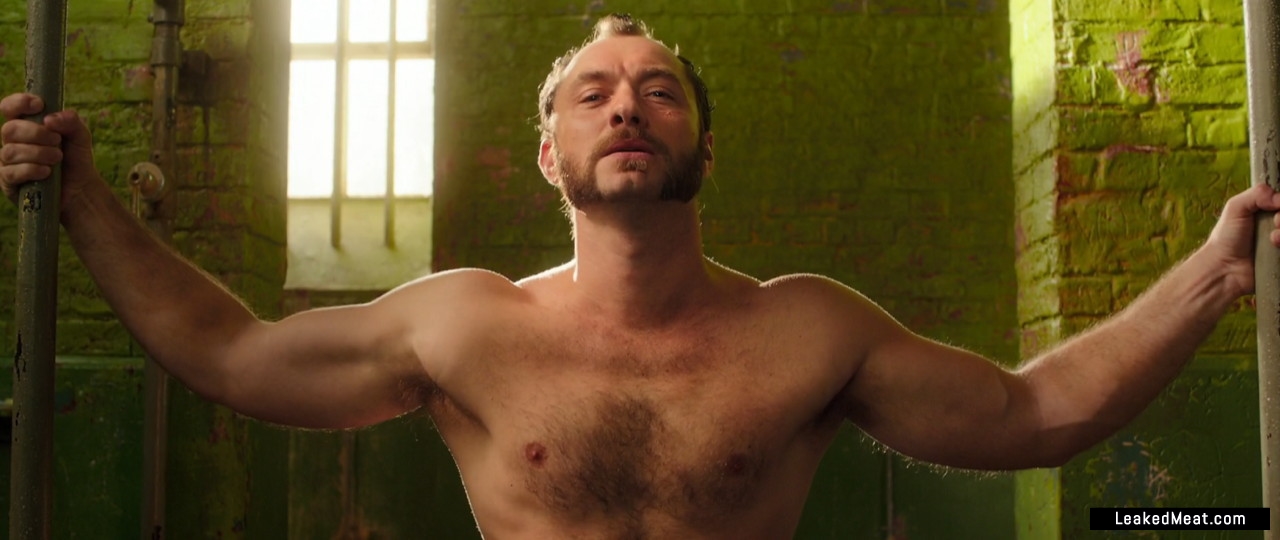 Jude Law chest picture