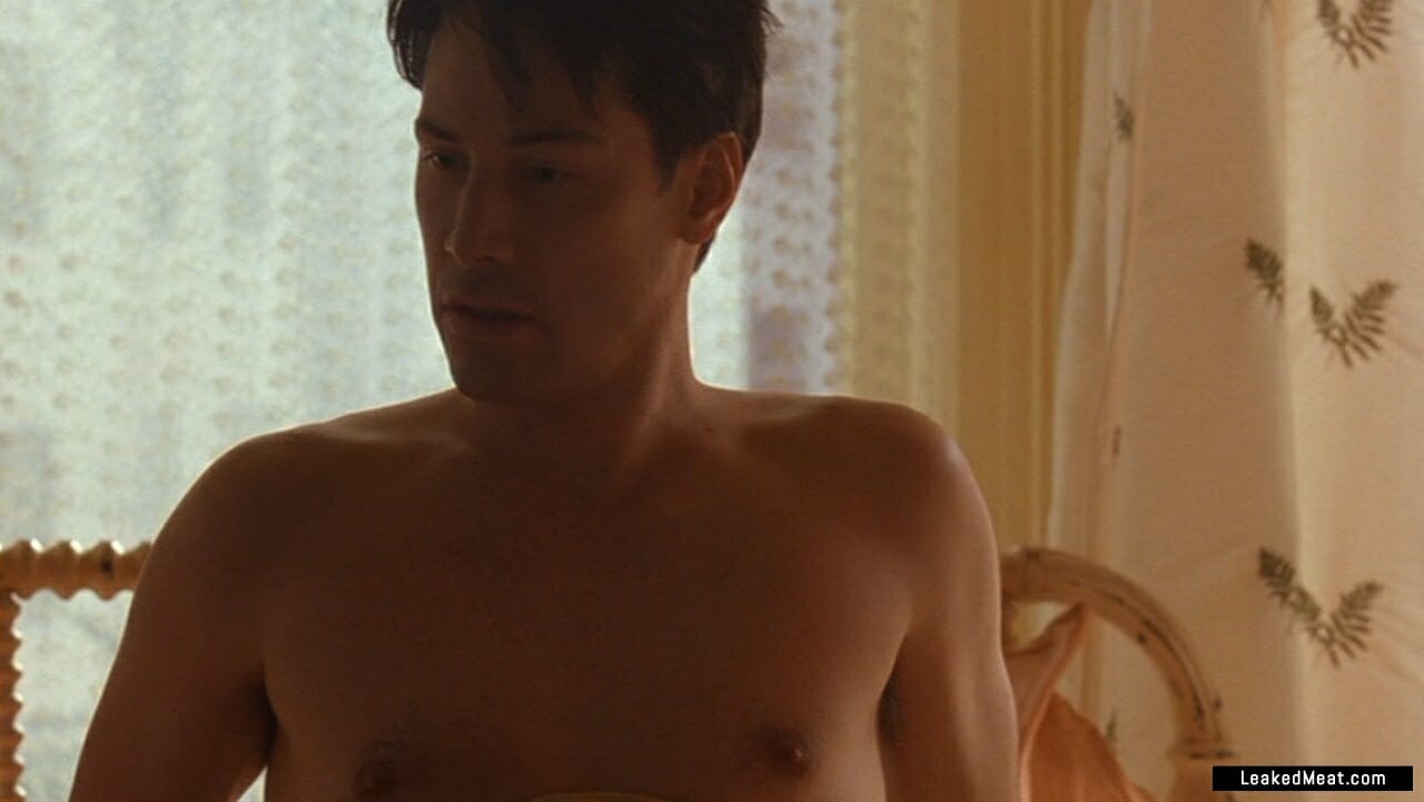 Keanu Reeves naked body