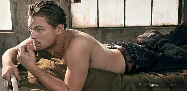 Leonardo DiCaprio shirtless (2)