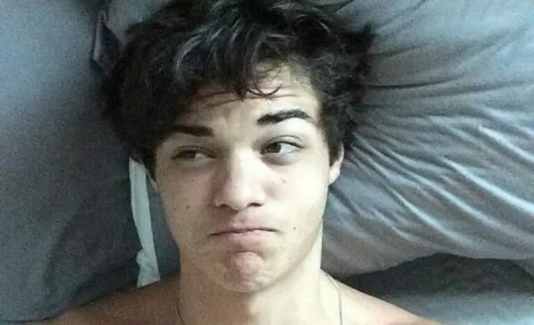 full-leak-noah-centineo-nudes-jerk-off-video-leaked-meat