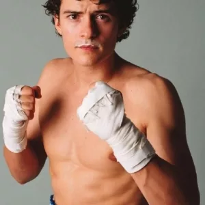 Orlando Bloom boxing picture