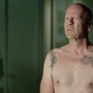 Bruce Willis muscles