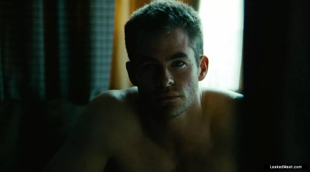 Chris Pine sultry guy