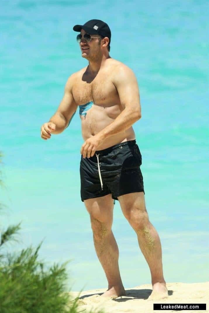 chris pratt chest