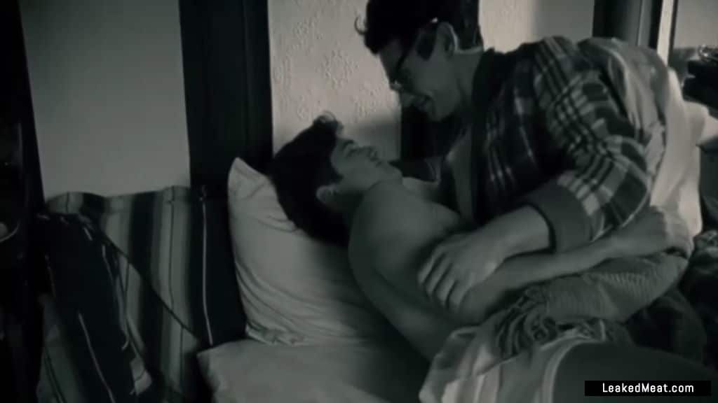 James Franco homo in bed