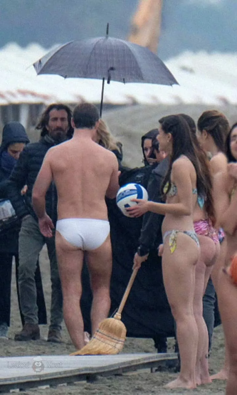 Jude Law butt