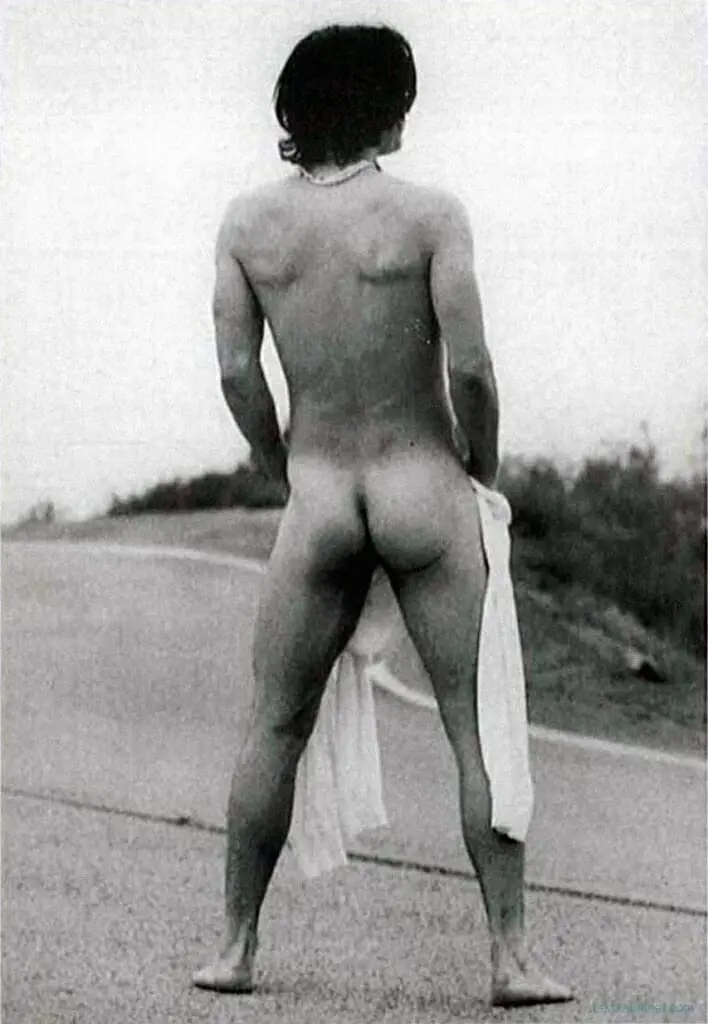 Keanu Reeves butt 1993 Greg Norman Photo