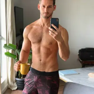 Damn! The Max Emerson NUDES Revealed