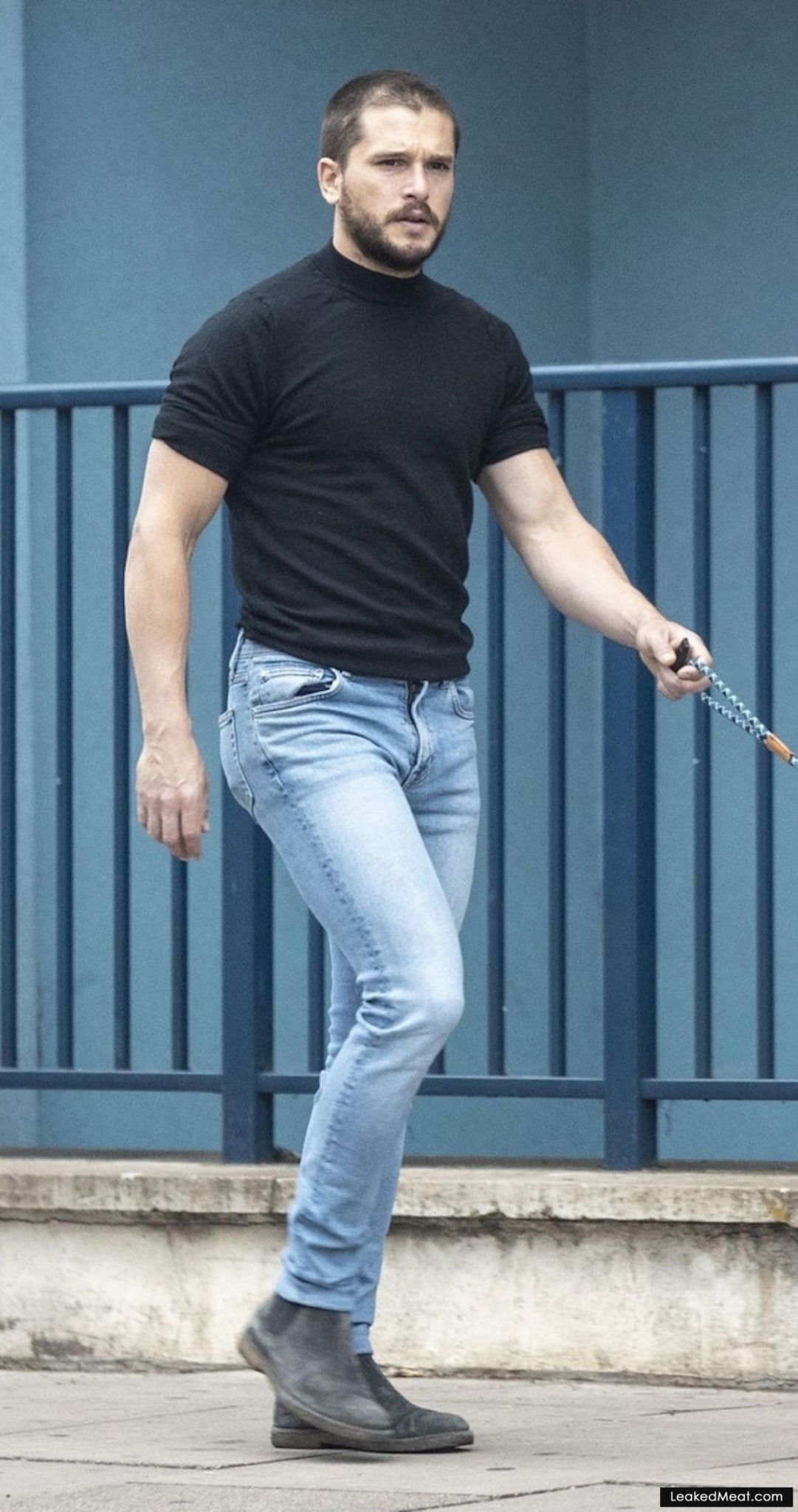 Kit Harington tight jeans bulge