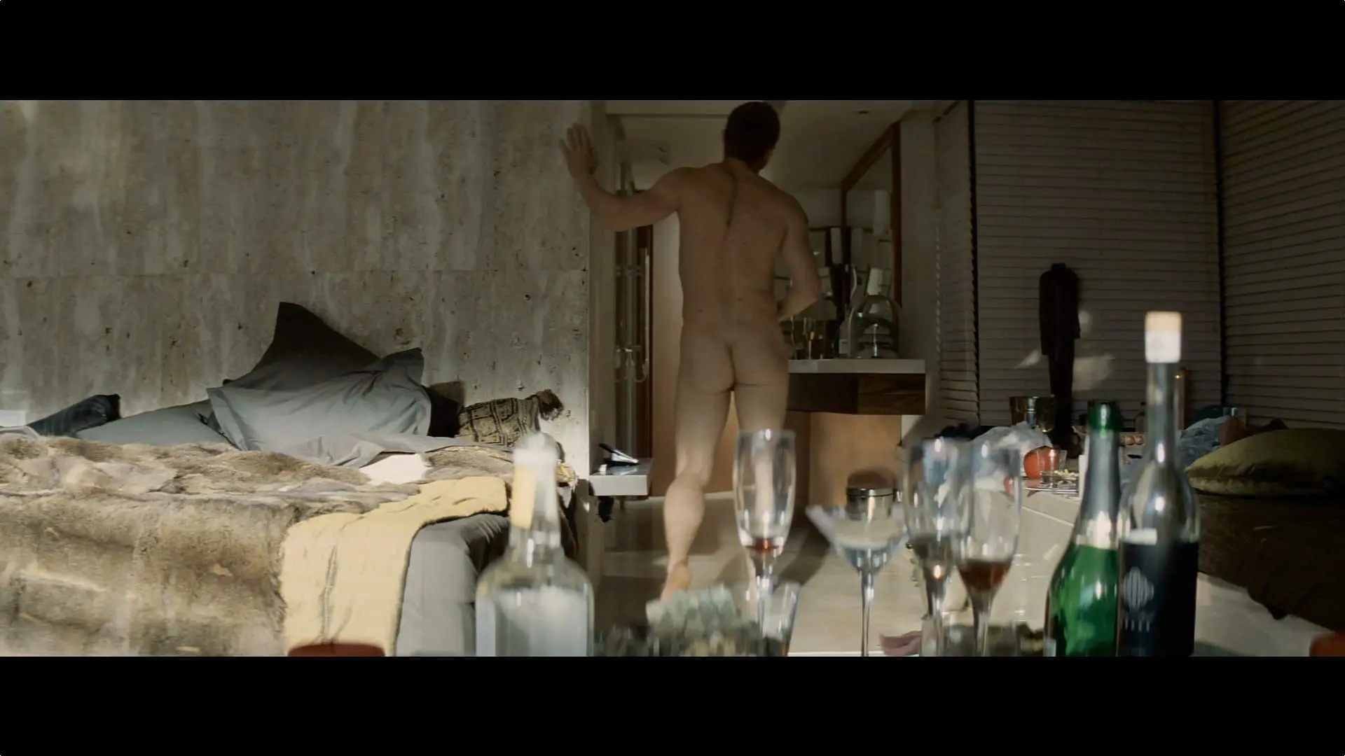 Daniel Craig naked ass