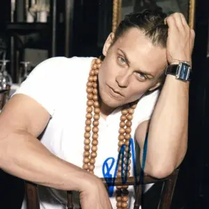 Billy Magnussen Totally Nude Pics