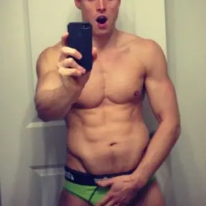 18+] Davey Wavey Leaked Nude Pictures! • Leaked Meat