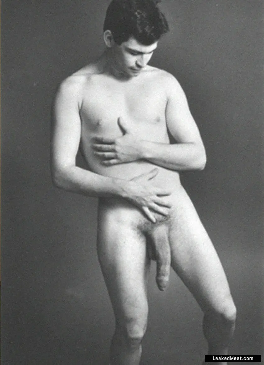 Jonah Falcon nude