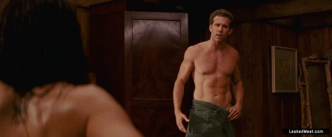 Ryan Reynolds nice muscles