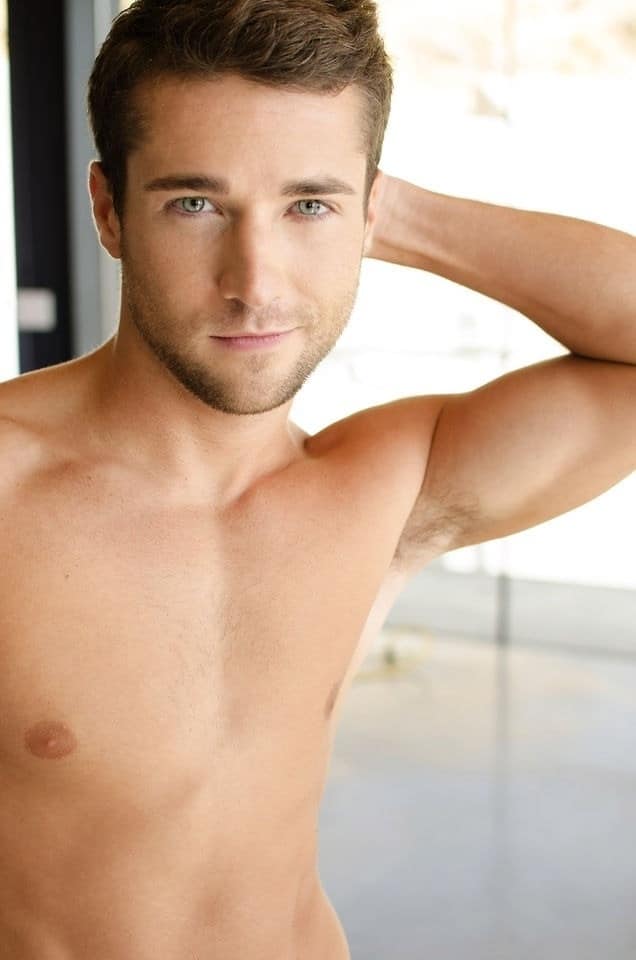 Colby Melvin sexy leaks