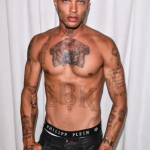 Jeremy Meeks chest