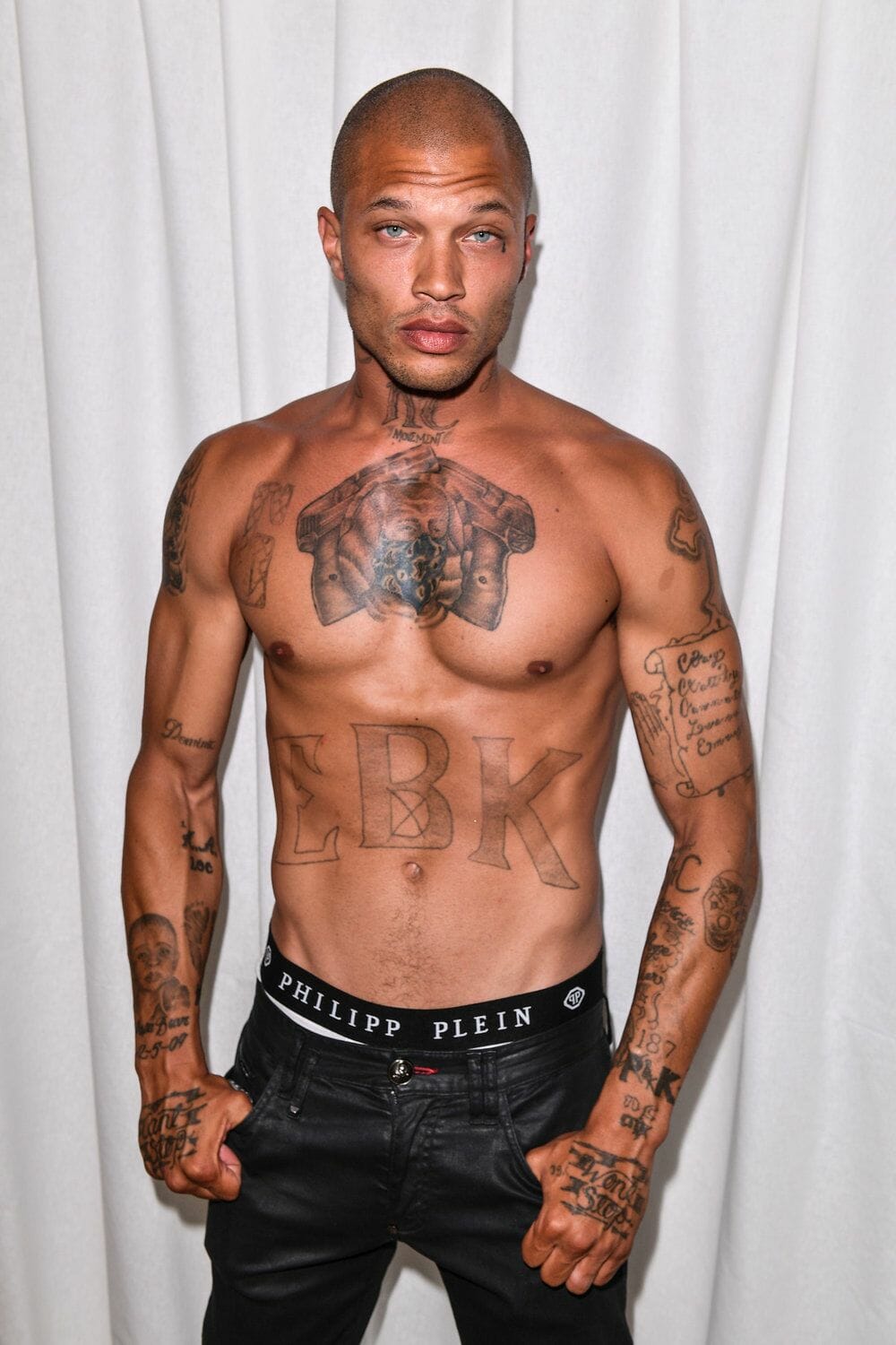 Jeremy Meeks chest