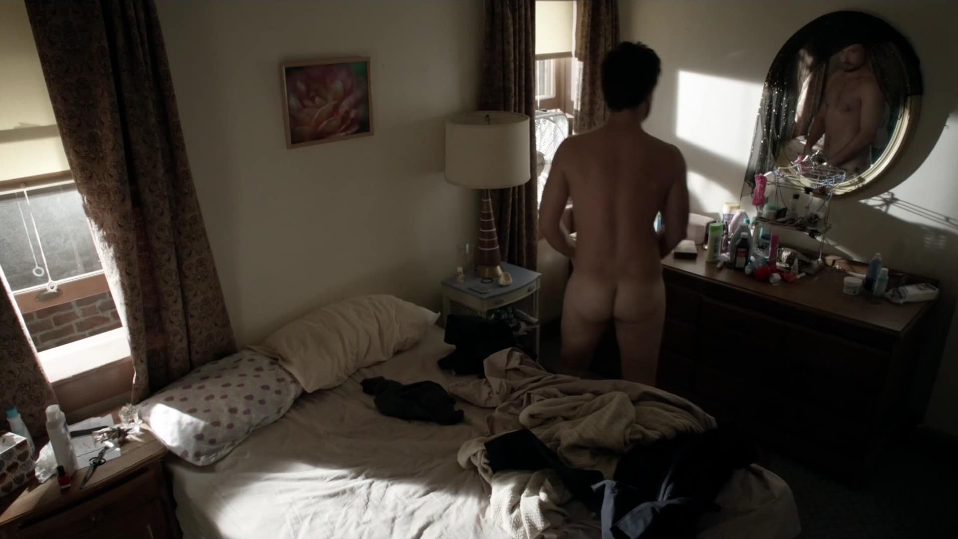 Justin Chatwin butt