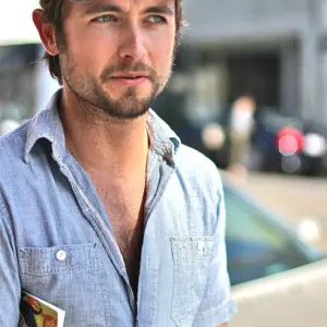Justin Chatwin sexy