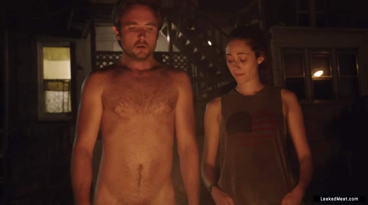 Justin Chatwin sexy naked