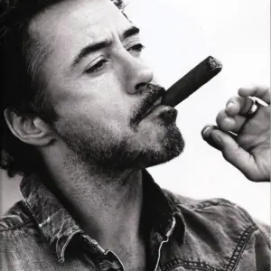 Robert Downey Jr. smoking