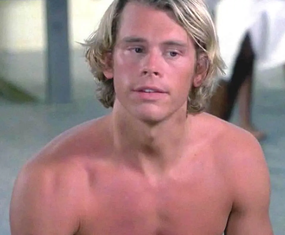 Watch Online |  Eric Christian Olsen Nude Pics & Sexy Video Clips
