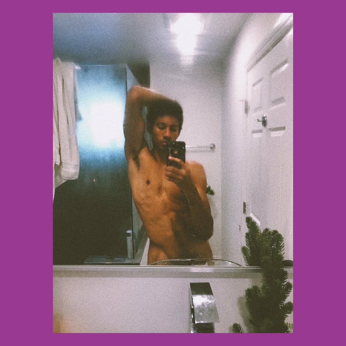 Keiynan Lonsdale hard cock