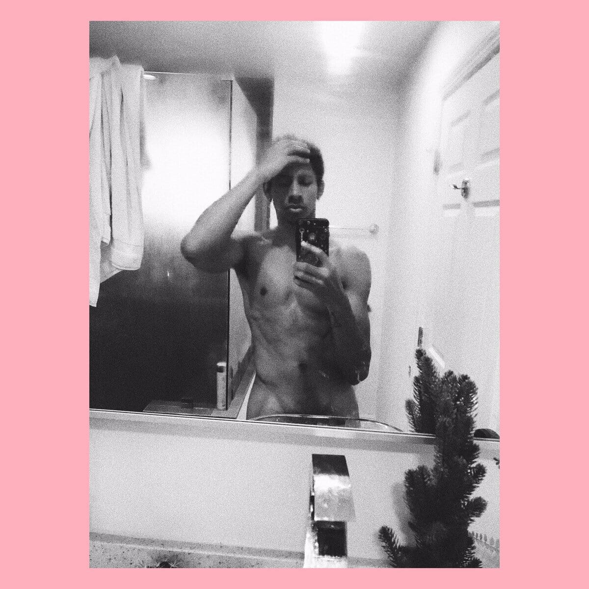 Keiynan Lonsdale leaked nude