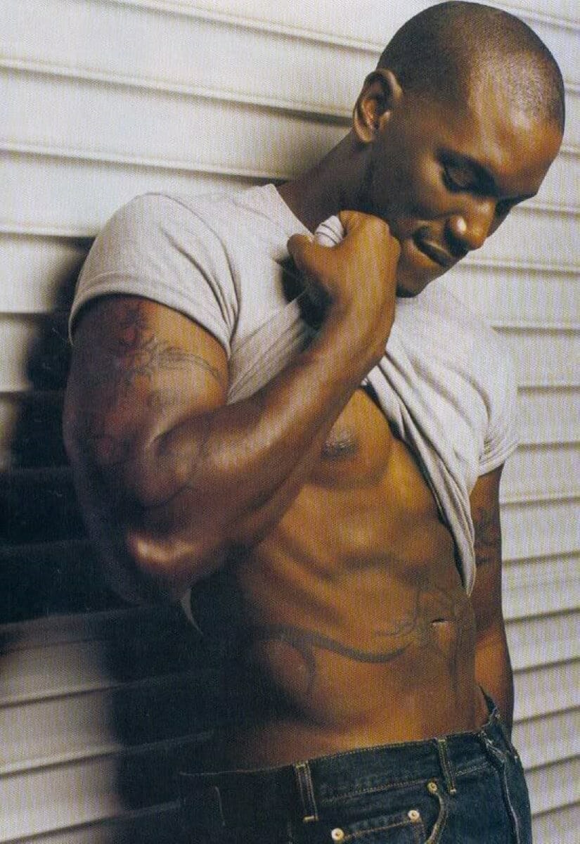 Tyrese Gibson abs