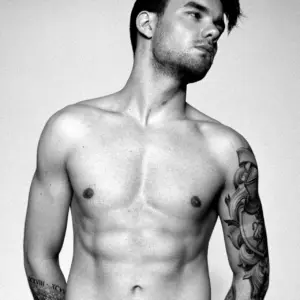 Liam Payne hot body