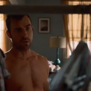 Justin Theroux jerking off