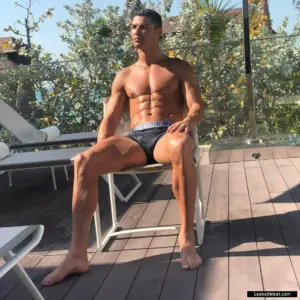Cristiano Ronaldo gay