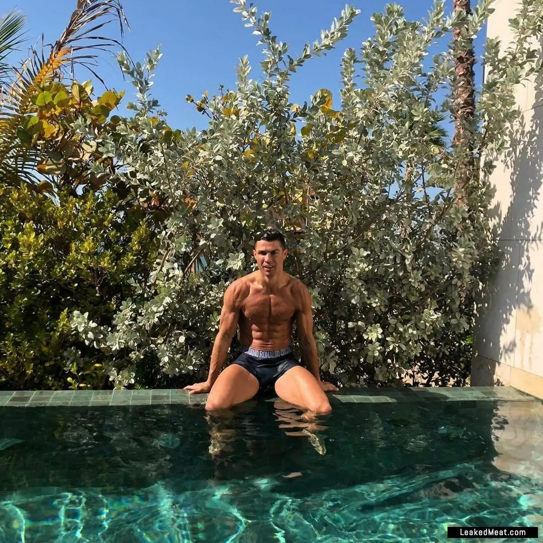 Cristiano Ronaldo leaked naked