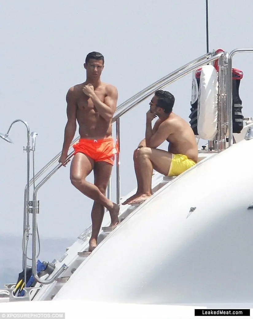 Cristiano Ronaldo sexy naked