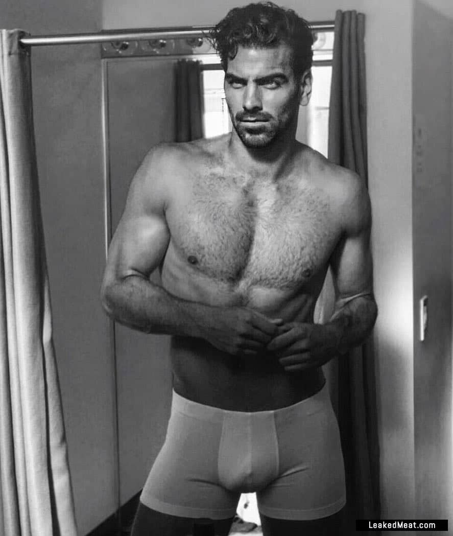 Nyle DiMarco uncensored nude pic