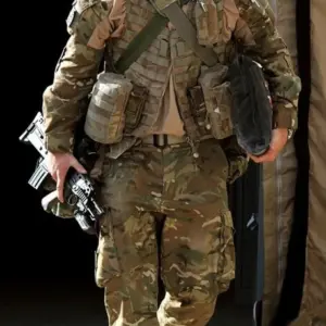 Prince Harry hot in uniform
