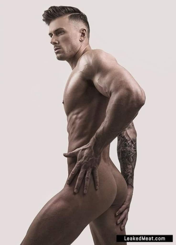 Aaron Gill sexy nude