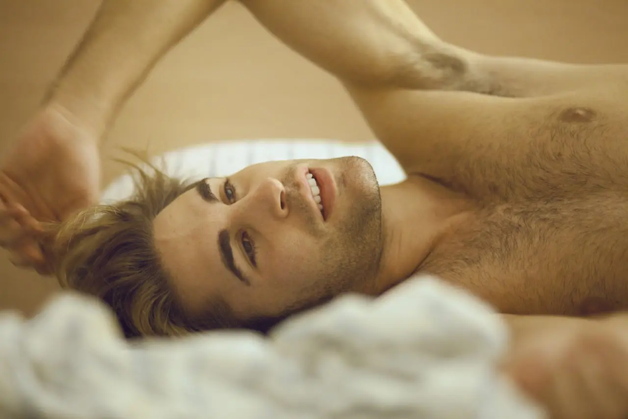 Watch Online |  Chace Crawford Nude Pics & Hot Video Scenes!