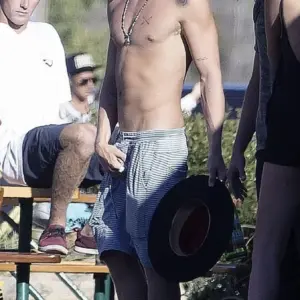 Cody Simpson hot body