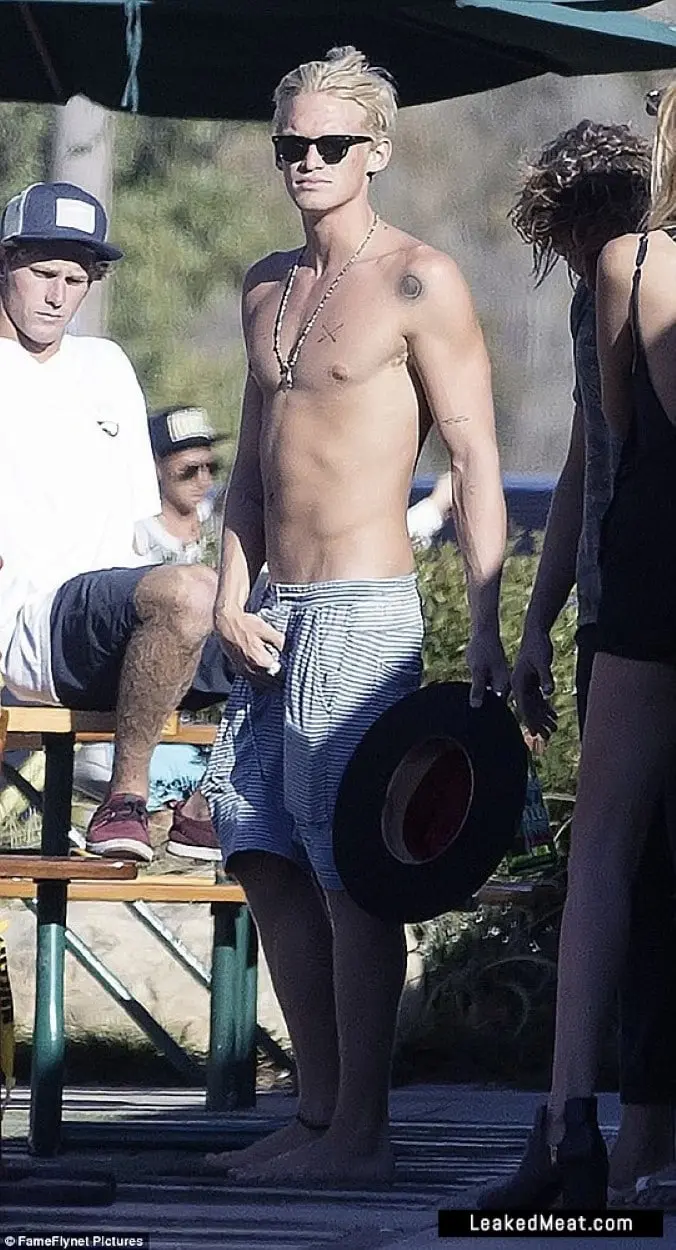 Cody Simpson hot body