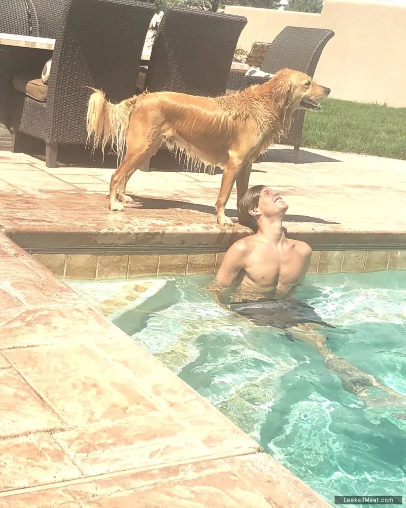 Jace Norman with his dog